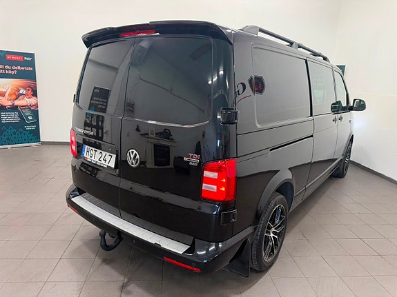 Volkswagen Transporter 14 of 25