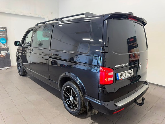 Volkswagen Transporter 24 of 25