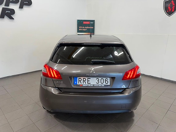Peugeot 308 8 of 21