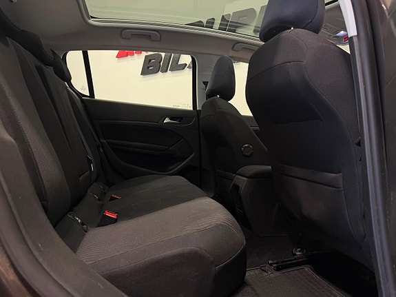 Peugeot 308 14 of 21
