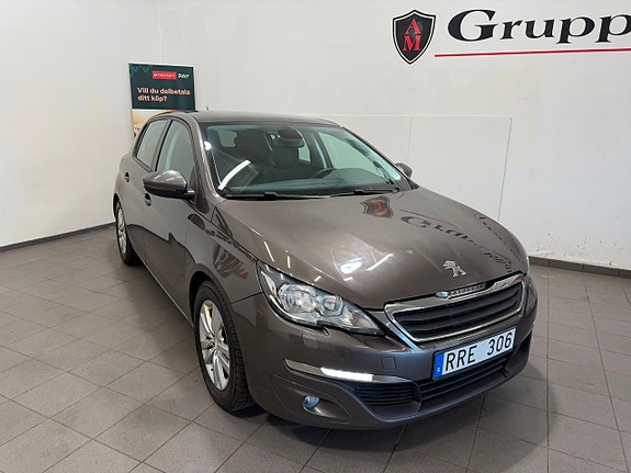 Peugeot 308 9 of 21