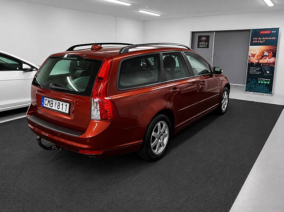 Volvo V50 5 of 17