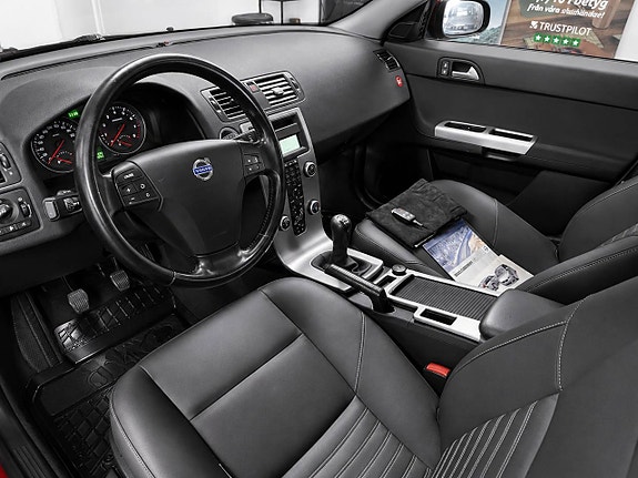 Volvo V50 9 of 17