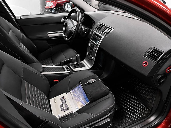 Volvo V50 10 of 17