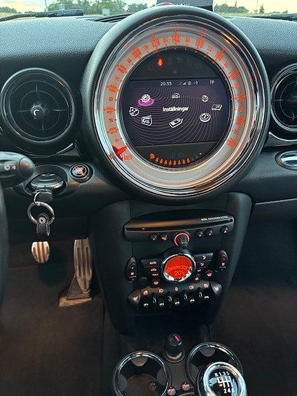 MINI Cooper S 9 of 10