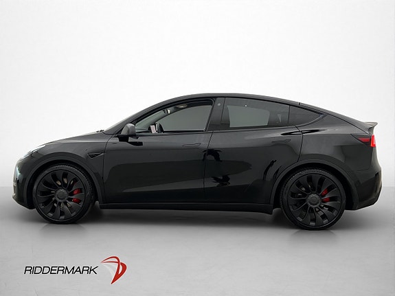 Tesla Model Y 5 of 30