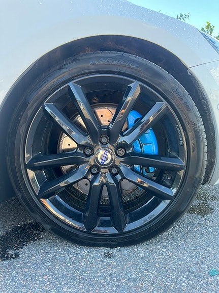 Volvo V40 7 of 19