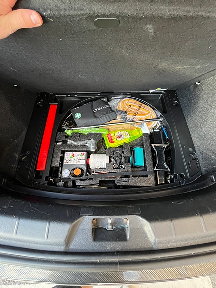 Volvo V40 16 of 19