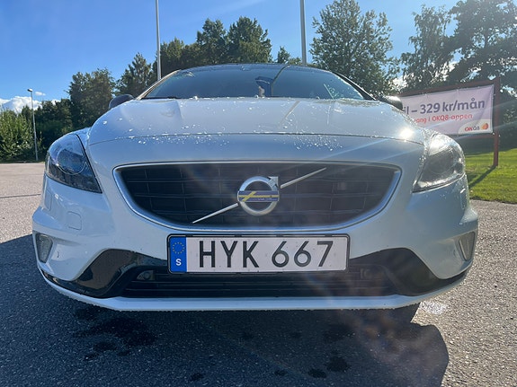 Volvo V40 6 of 19