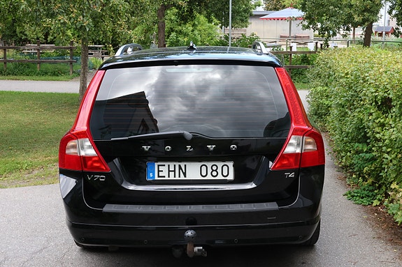 Volvo V70 7 of 7