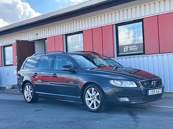 Volvo V70 5 of 30