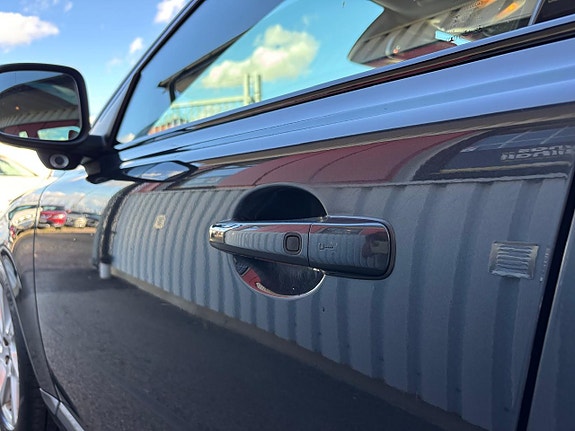 Volvo V70 28 of 30