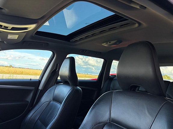 Volvo V70 27 of 30