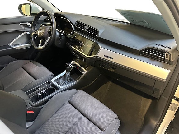 Audi Q3 8 of 10