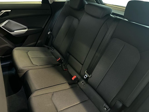 Audi Q3 9 of 10