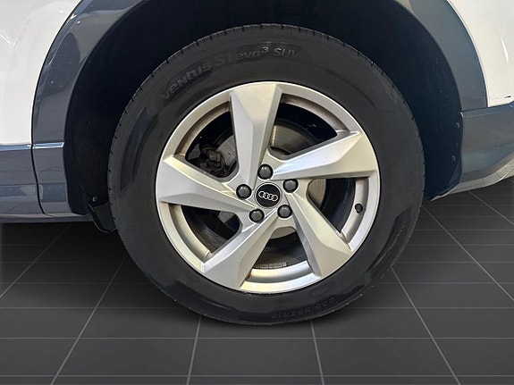 Audi Q3 6 of 10