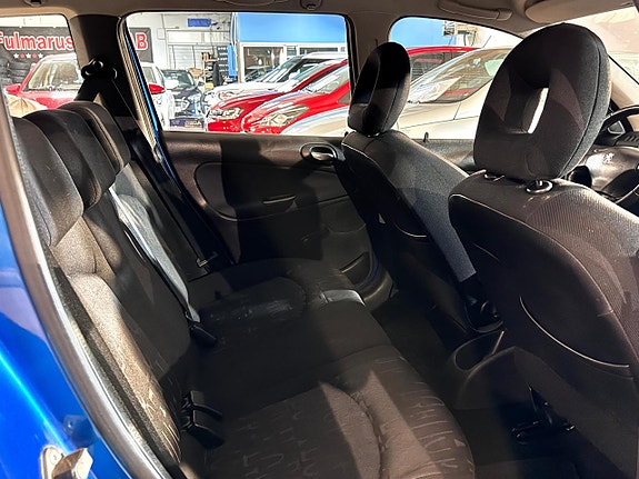 Peugeot 206 8 of 11