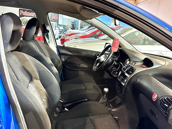 Peugeot 206 9 of 11