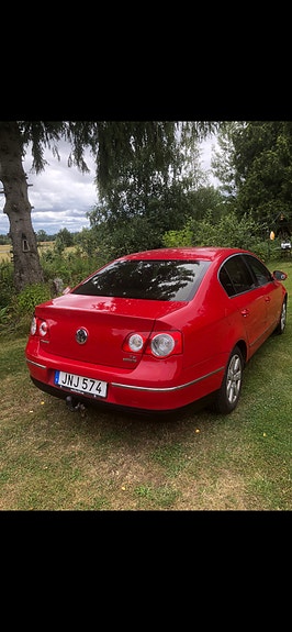 Volkswagen Passat 3 of 4