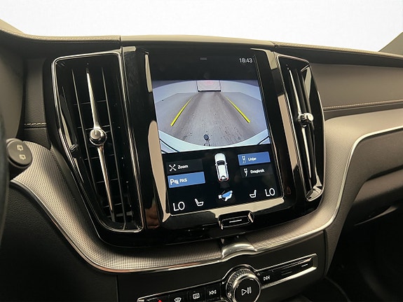 Volvo XC60 18 of 30
