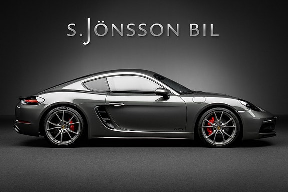 Porsche 718 Cayman GTS 2 of 17