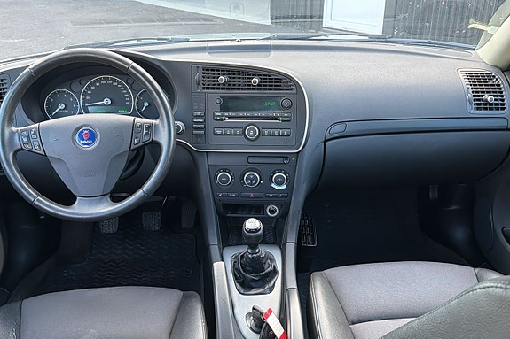 Saab 9-3 5 of 5