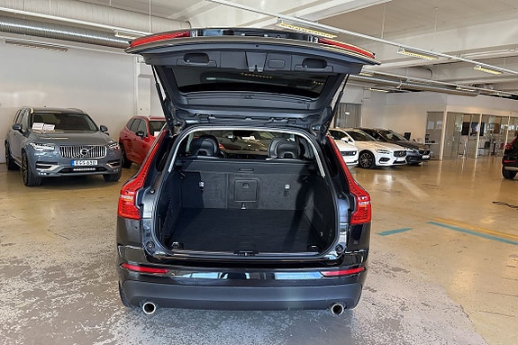 Volvo XC60 13 of 23