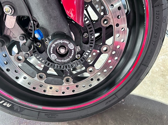 Honda CB1000R 4 of 12