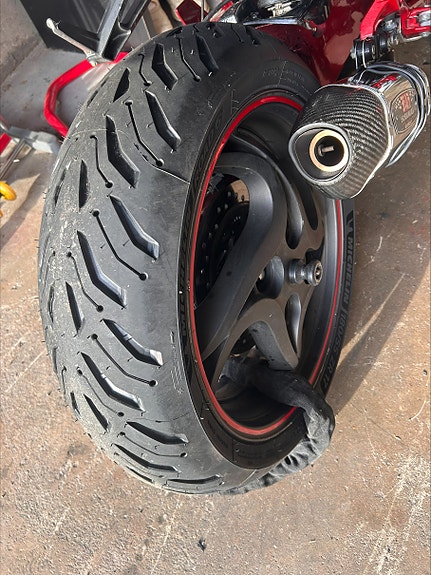 Honda CB1000R 10 of 12