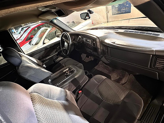 Chevrolet Avalanche 10 of 12