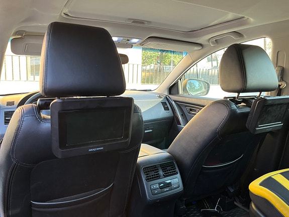 Mazda CX-9 8 of 10