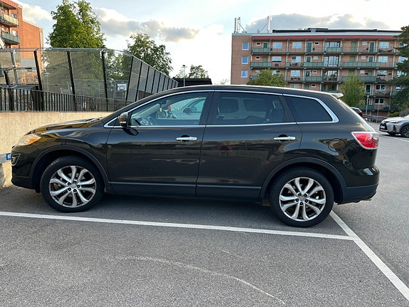 Mazda CX-9 3 of 10