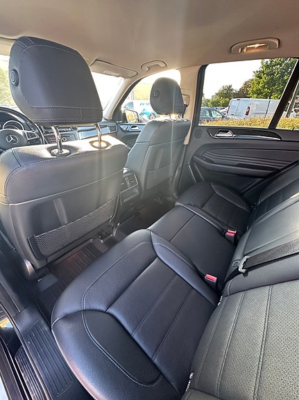 Mercedes-Benz GLE350 d 12 of 15