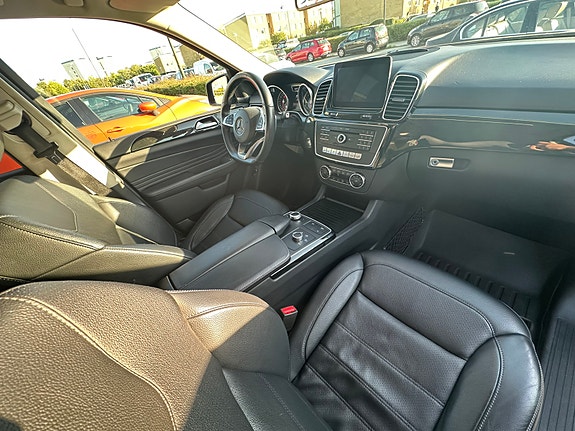 Mercedes-Benz GLE350 d 13 of 15