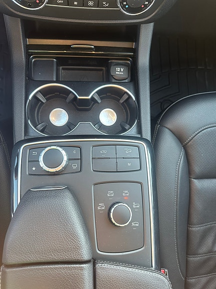 Mercedes-Benz GLE350 d 10 of 15