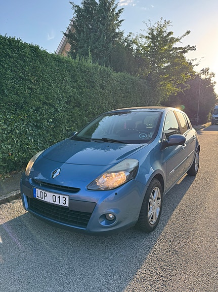 Renault CLIO 2011