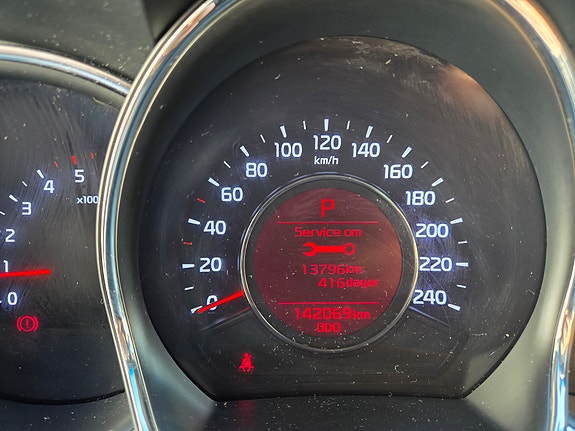 Kia Ceed 9 of 9