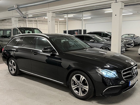 Mercedes-Benz E200 6 of 22