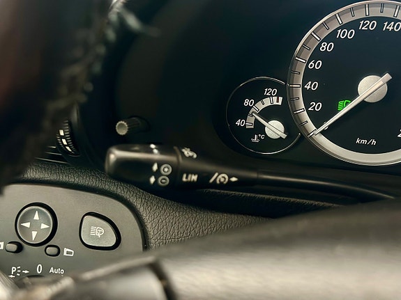 Mercedes-Benz C180 15 of 21