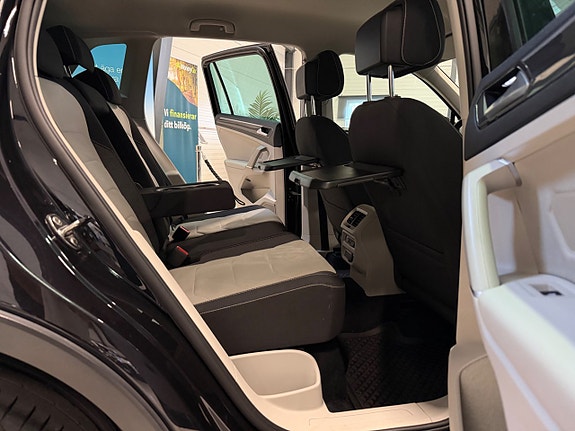 Volkswagen Tiguan 11 of 18