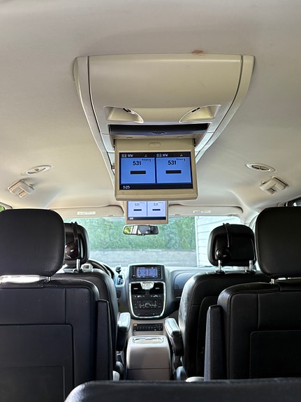 Lancia Voyager 12 of 13