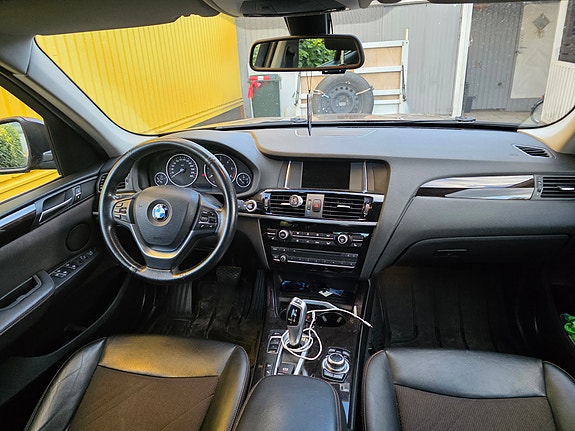 BMW X3 7 of 7
