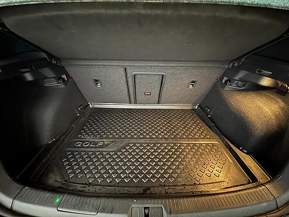 Volkswagen Golf I 14 of 16