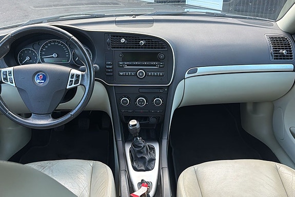 Saab 9-3 5 of 5