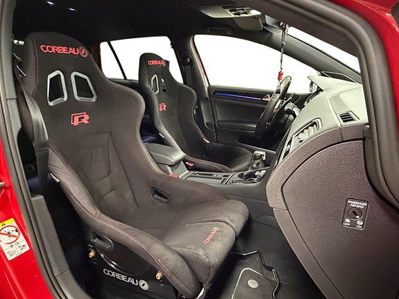 Volkswagen Golf I 11 of 28