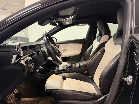 Mercedes-Benz CLA220 10 of 24