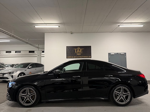 Mercedes-Benz CLA220 7 of 24