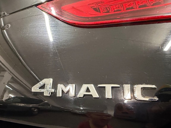 Mercedes-Benz CLA220 13 of 24