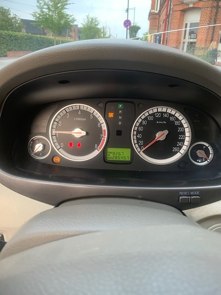Hyundai Grandeur 6 of 8