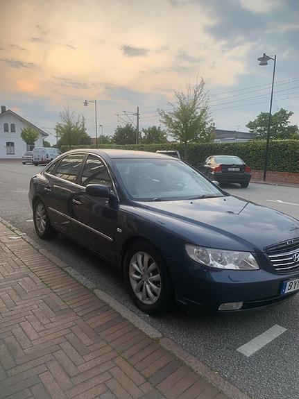 Hyundai Grandeur 2 of 8
